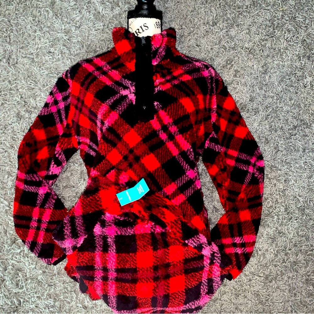 Maurice’s Red Teddy Sherpa Fleece Med Sweater And High Rise Short Set Small NWT